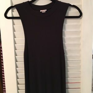 Very soft knee length dress!